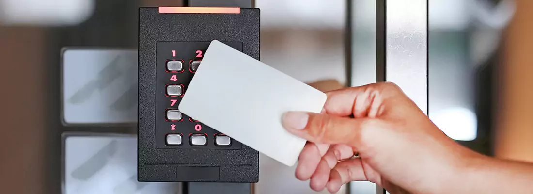 Benefits of Card Lock Readers for Properties in Alafaya, FL